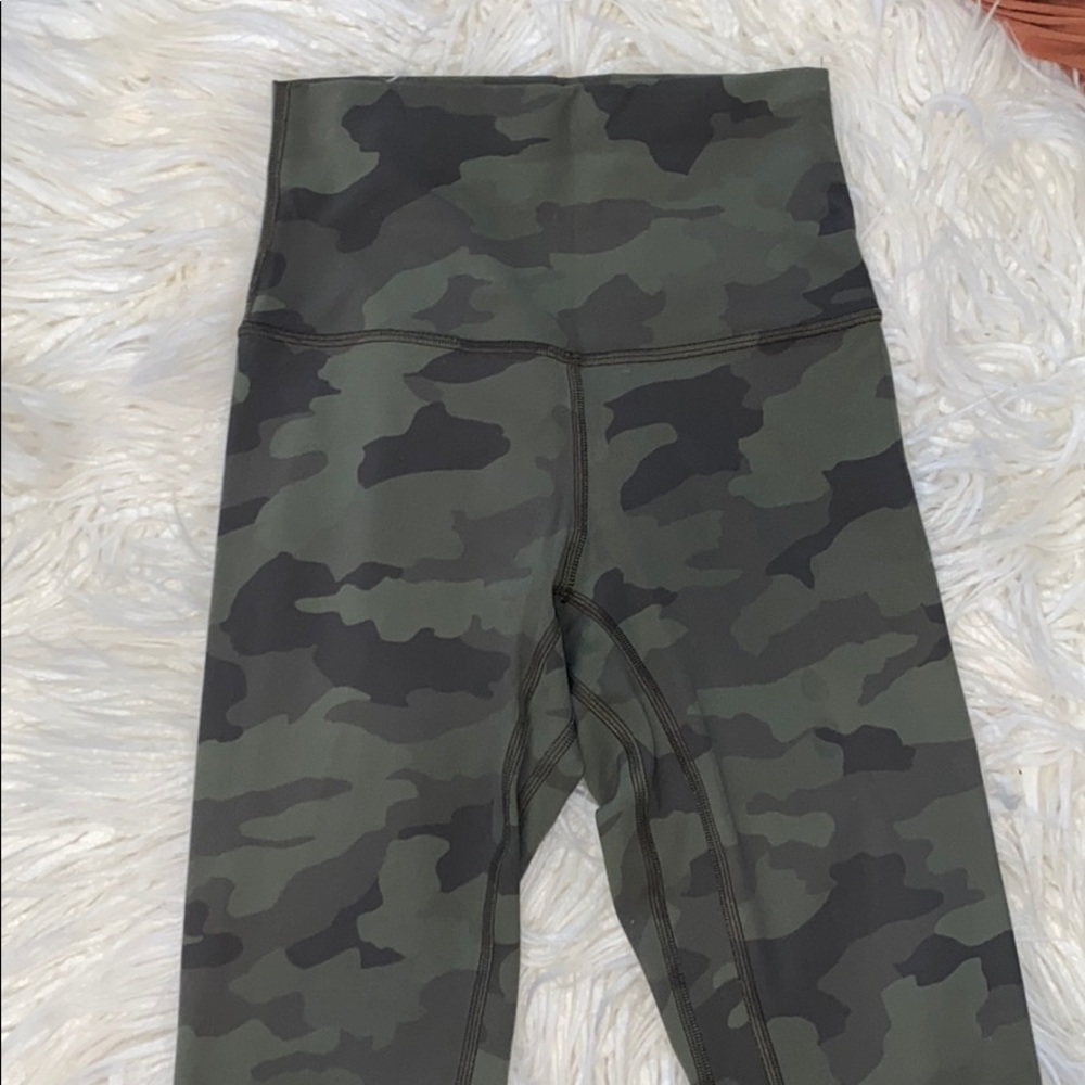 green camo lulu lemon leggings